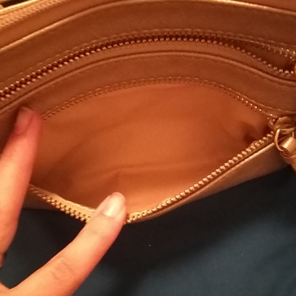 👛 Purse👛 - Picture 2 of 8